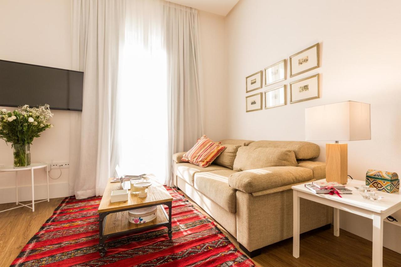 Sevilla Home Center Suites Экстерьер фото